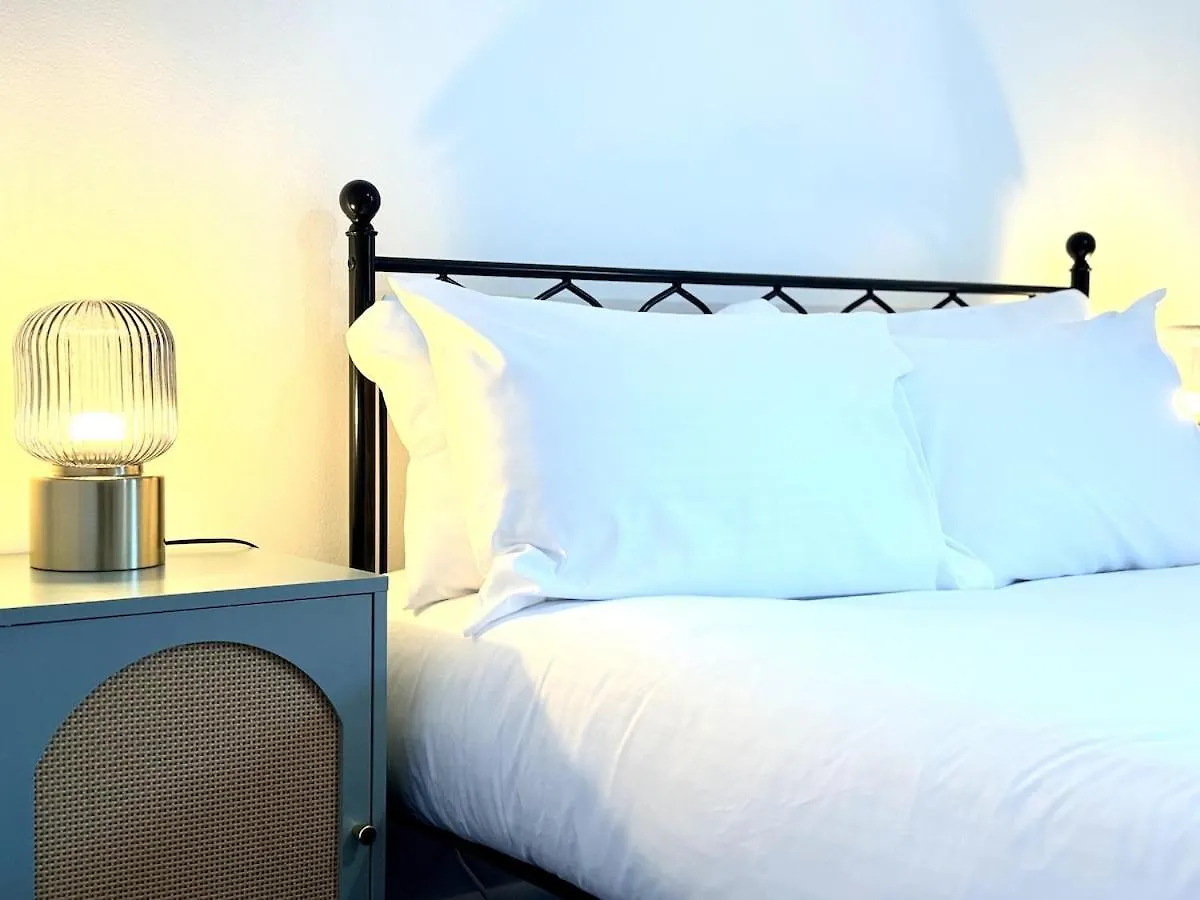 New Southampton Central House - Parking, 6 Beds, Sleeps 9 - City Centre L Cruise Terminal L Great For Contractors, Friends & Families